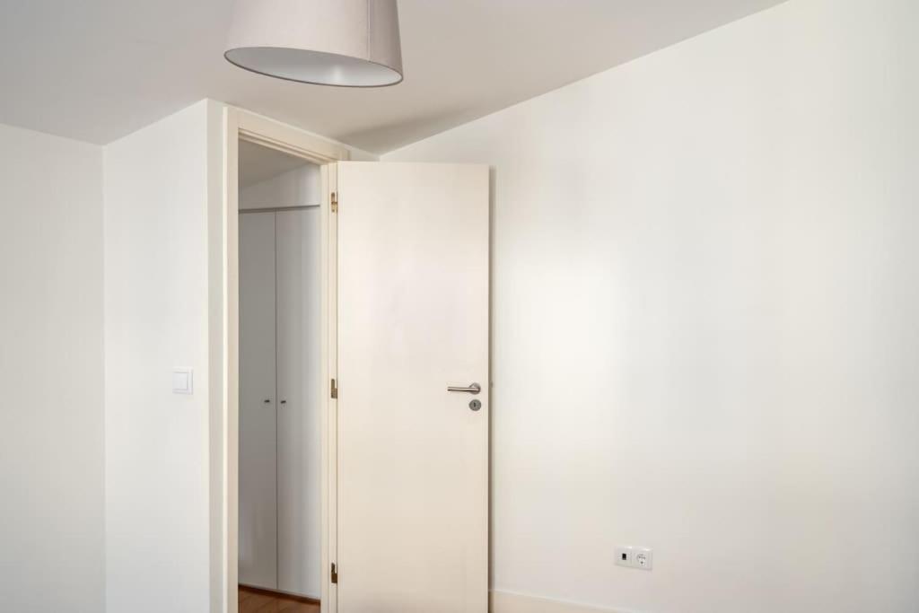 Apartamento Cozy Ground Floor With Ac And Loft Bedroom Lisboa